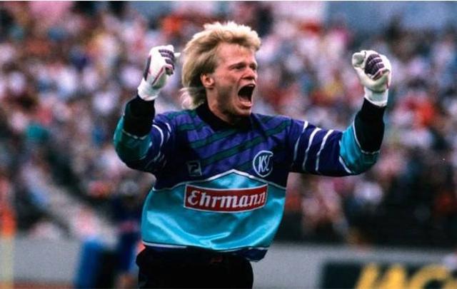 观众席上的 观众席上的