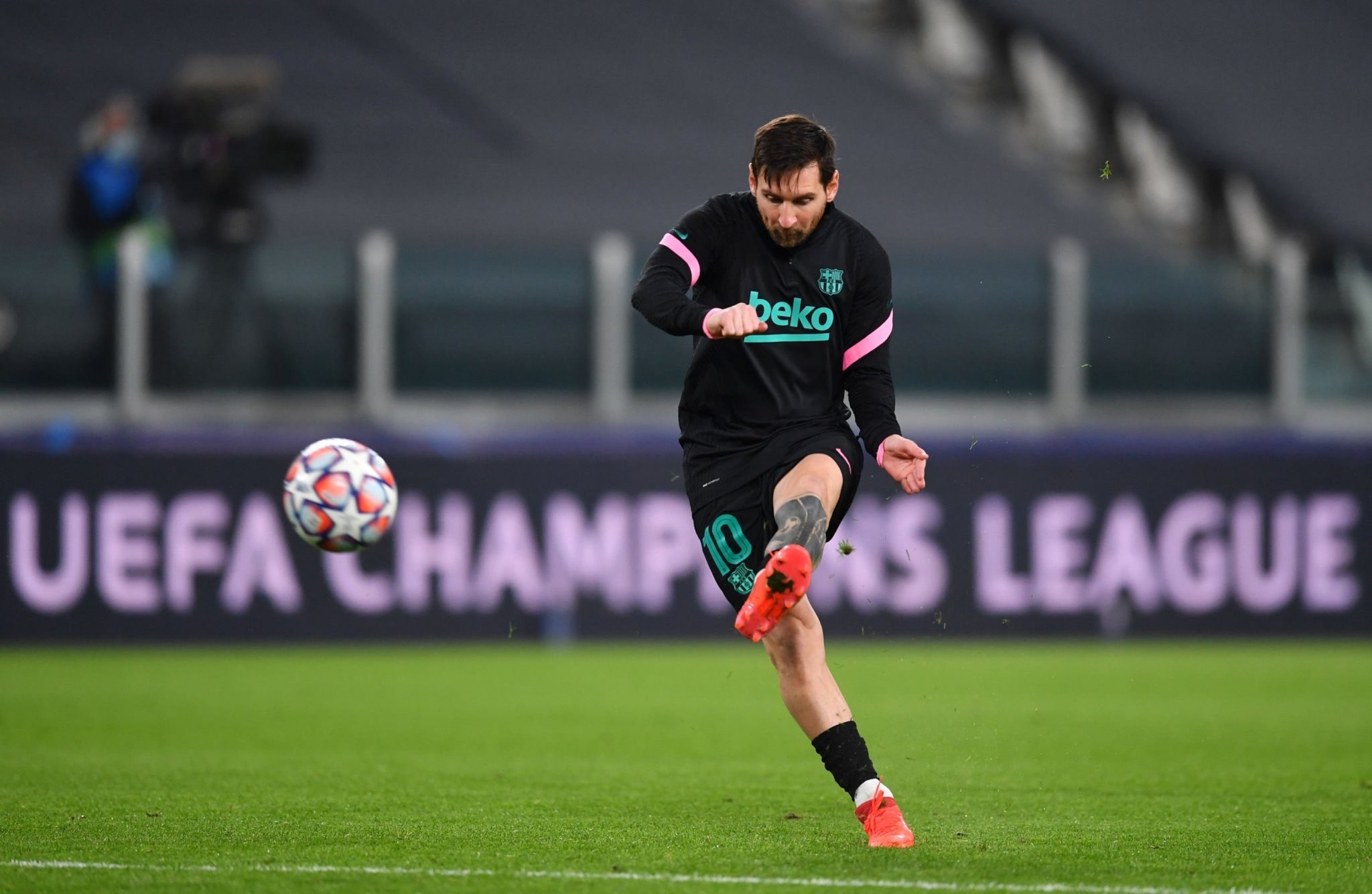 和齐尔克泽 和齐尔克泽